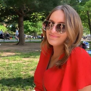 Meet your Posher, Marcella